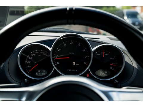 987 R Coupe 3.4 Manual Petrol (37)
