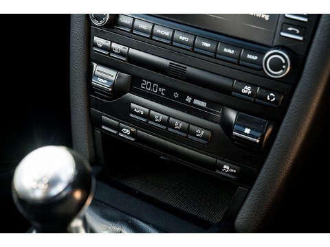 987 R Coupe 3.4 Manual Petrol (37)