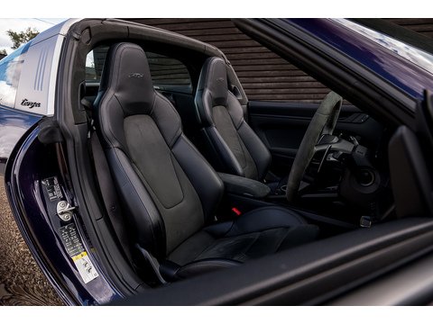 3.0T 992 4 GTS Targa PDK (9)