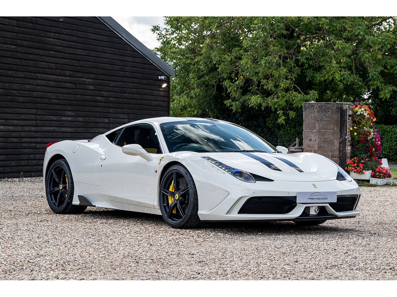 2014 Ferrari 458 Speciale (44)