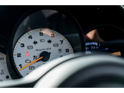 718 Spyder RS Convertible 4.0 Automatic (45)