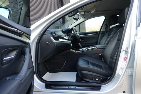 523I Se Touring Estate 2.5 Automatic Petrol