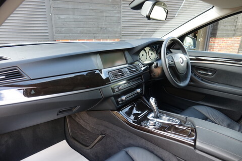 523I Se Touring Estate 2.5 Automatic Petrol