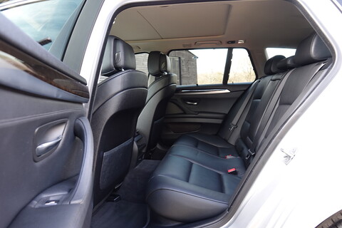 523I Se Touring Estate 2.5 Automatic Petrol