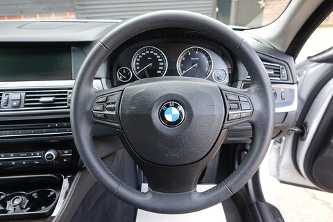 523I Se Touring Estate 2.5 Automatic Petrol