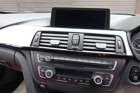 BMW 320i M-Sport Saloon Automatic (Stunning Cherished Example)