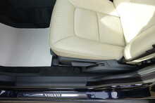 Volvo V70 2.5T SE Estate Automatic 