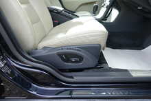 Volvo V70 2.5T SE Estate Automatic 