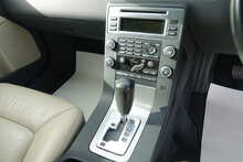 Volvo V70 2.5T SE Estate Automatic 