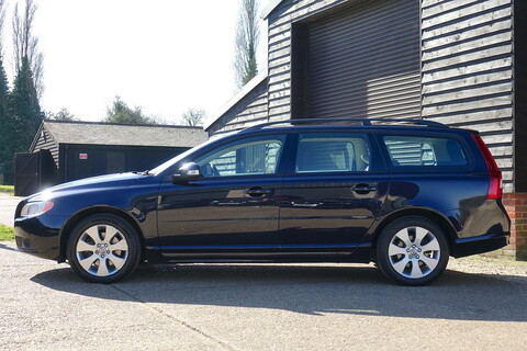 Volvo 2.5T SE Estate Automatic (Low Mileage Example.. Huge Value)