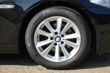 BMW 5 Series 523i SE 