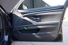 BMW 5 Series 523i SE 