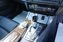 BMW 5 Series 523i SE 