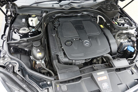 E350 V6 Avantgarde & Speed G-Tronic Estate Estate 3500 Automaticq Petrol