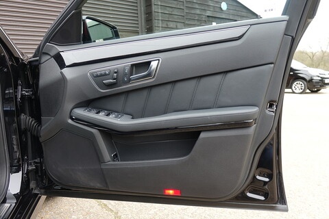 E350 V6 Avantgarde & Speed G-Tronic Estate Estate 3500 Automaticq Petrol