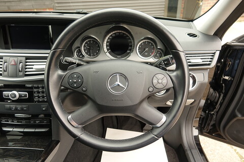 E350 V6 Avantgarde & Speed G-Tronic Estate Estate 3500 Automaticq Petrol