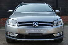 Volkswagen Passat 2.0 TFSI Alltrack 4Motion DSG Auto Estate 