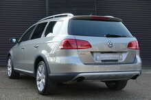 Volkswagen Passat 2.0 TFSI Alltrack 4Motion DSG Auto Estate 