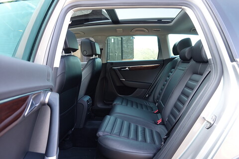 2.0 TFSI Alltrack 4Motion DSG Auto Estate Estate 2.0 Semi Auto Petrol