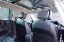 Volkswagen Passat 2.0 TFSI Alltrack 4Motion DSG Auto Estate 