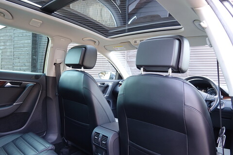 2.0 TFSI Alltrack 4Motion DSG Auto Estate Estate 2.0 Semi Auto Petrol