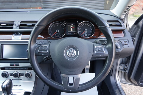 2.0 TFSI Alltrack 4Motion DSG Auto Estate Estate 2.0 Semi Auto Petrol