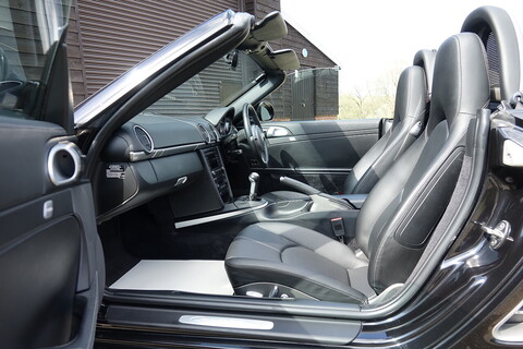 Porsche 987.2 Boxster S 3.4 24V Convertible 6 Speed Manual (Beautiful Cherished Example