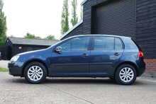 Volkswagen Golf FSI Match 