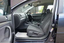 Volkswagen Golf FSI Match 