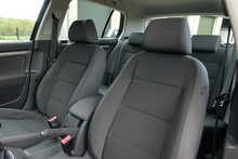 Volkswagen Golf FSI Match 