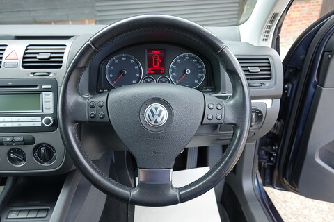 1.6 FSI Match Hatchback 5dr Petrol Manual (161 g/km, 113 bhp)