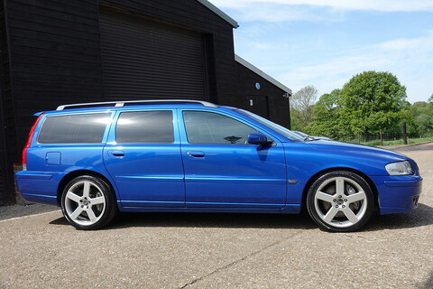 2.5 R AWD Estate Automatic Estate 2500 Automatic1 Petrol