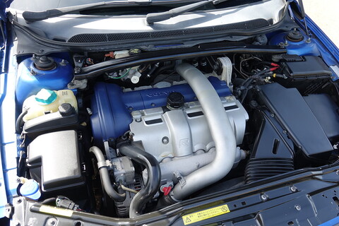 2.5 R AWD Estate Automatic Estate 2500 Automatic1 Petrol