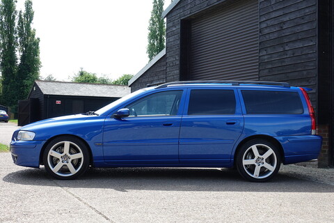 2.5 R AWD Estate Automatic Estate 2500 Automatic1 Petrol