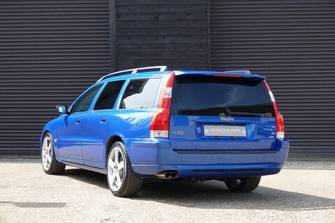 2.5 R AWD Estate Automatic Estate 2500 Automatic1 Petrol