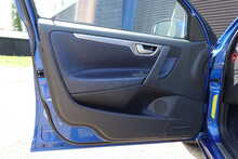 Volvo V70 2.5 R AWD Estate Automatic 