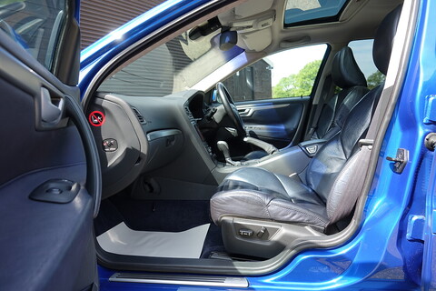 2.5 R AWD Estate Automatic Estate 2500 Automatic1 Petrol