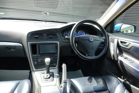 2.5 R AWD Estate Automatic Estate 2500 Automatic1 Petrol