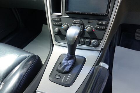 2.5 R AWD Estate Automatic Estate 2500 Automatic1 Petrol