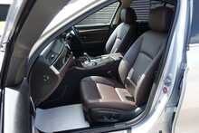 BMW 5 Series 528i Luxury 