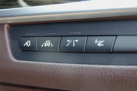 528i Luxury Saloon 2.0 Automatic Petrol