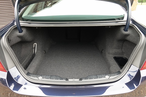 528i Luxury Saloon 2.0 Automatic Petrol