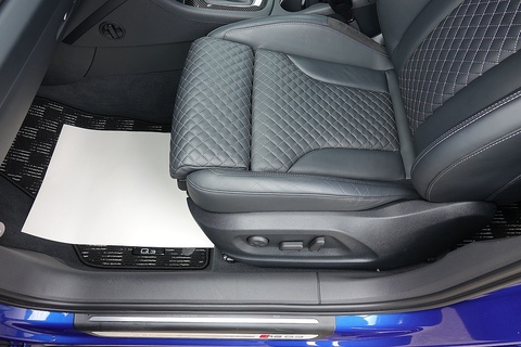 RS Q3 2.5 TFSI Quattro DSG Estate 2.5 Semi Auto Petrol