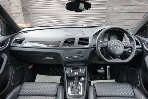 RS Q3 2.5 TFSI Quattro DSG Estate 2.5 Semi Auto Petrol