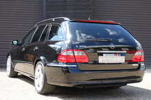 Mercedes-Benz E Class E300 V6 AVANTGARDE Estate 7 Speed G-Tronic 