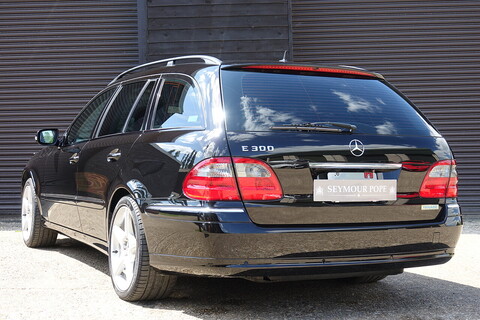 E300 V6 AVANTGARDE Estate 7 Speed G-Tronic Estate 3000 Automatic Petrol