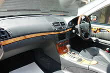 Mercedes-Benz E Class E300 V6 AVANTGARDE Estate 7 Speed G-Tronic 