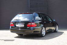 Mercedes-Benz E Class E300 V6 AVANTGARDE Estate 7 Speed G-Tronic 