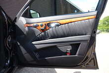 Mercedes-Benz E Class E300 V6 AVANTGARDE Estate 7 Speed G-Tronic 