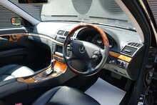 Mercedes-Benz E Class E300 V6 AVANTGARDE Estate 7 Speed G-Tronic 